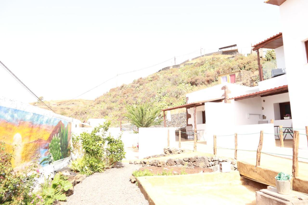 Vivienda Vacacional Casa Pancho Taibique Exteriör bild